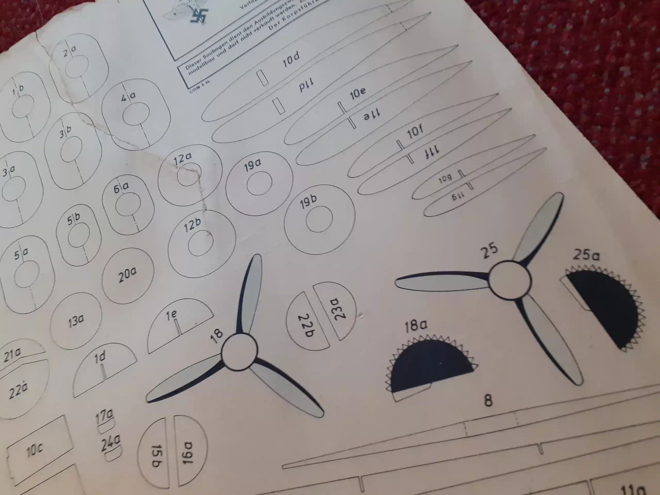 WWII GERMAN PAPER AIRPLANE MODEL KIT, ILYUSHIN DB-3 BOMBER.  CIRCA 1939 - Image 10