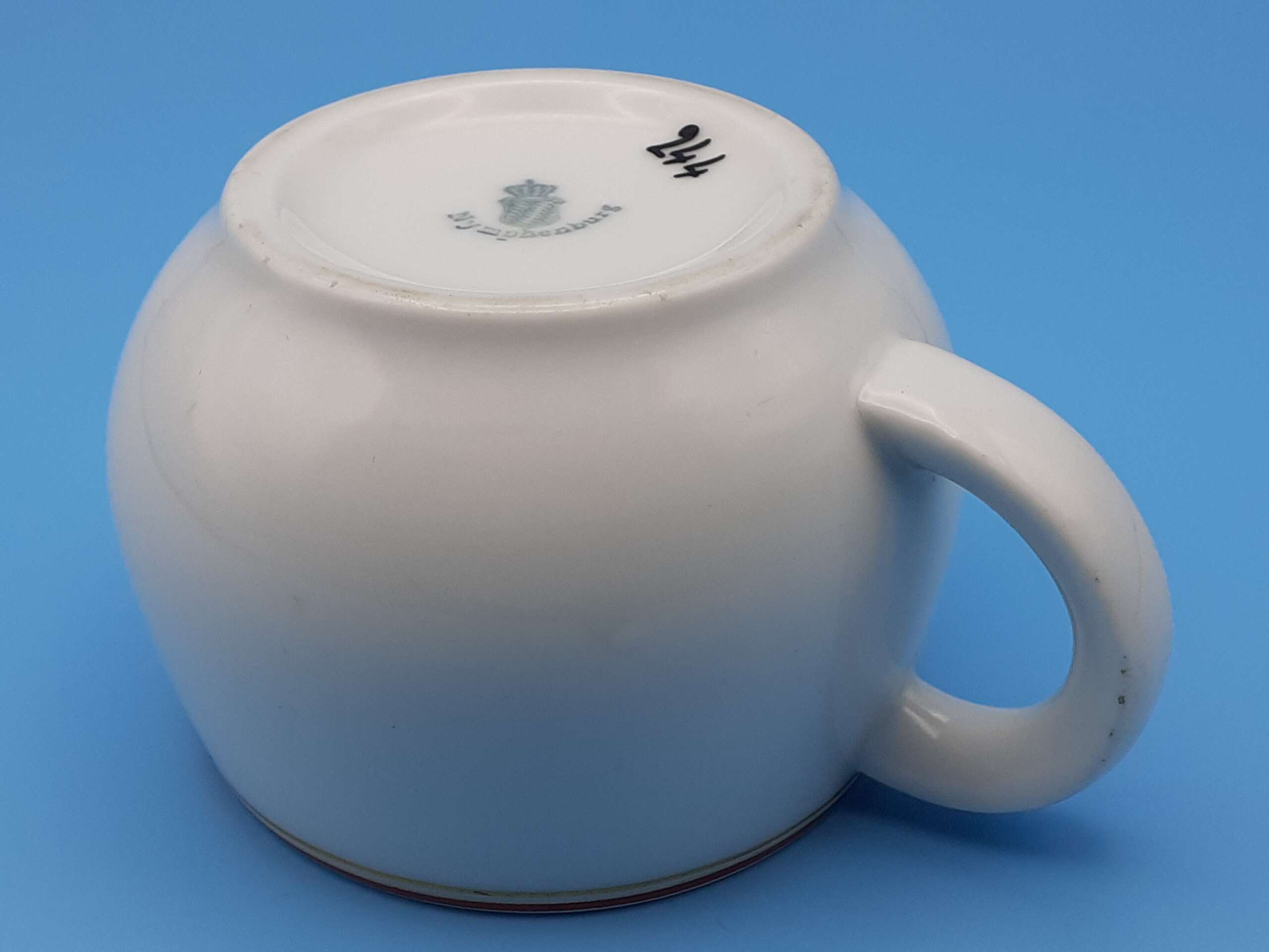 Nymphenburg Porcelain Teacup from Adolf Hitler`s VIP Dining Wagon 10 ‘244’ - Image 3