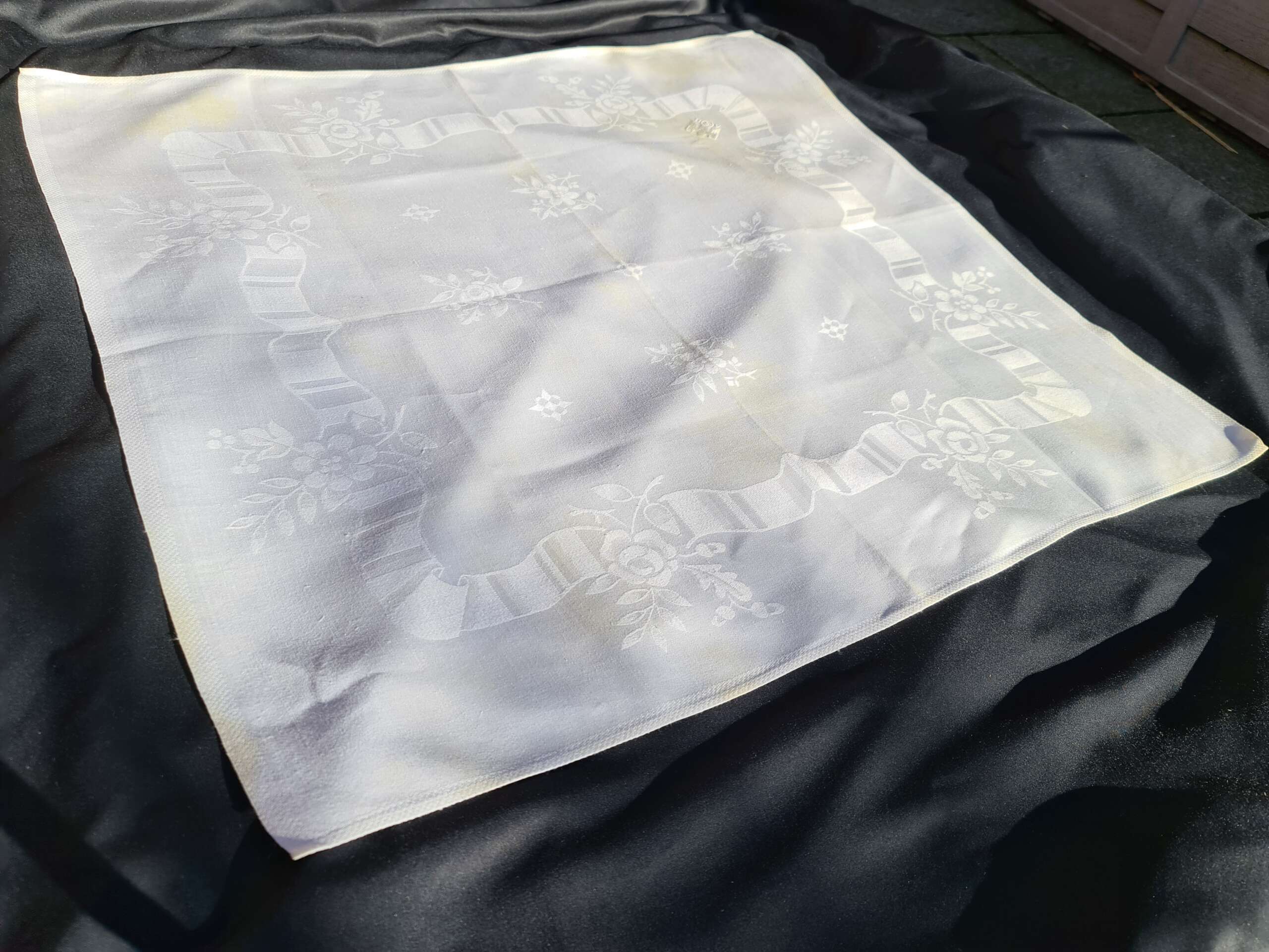 Adolf Hitler Floral & Ribbon Pattern Formal NapkinĀ from The Berghof - Image 8