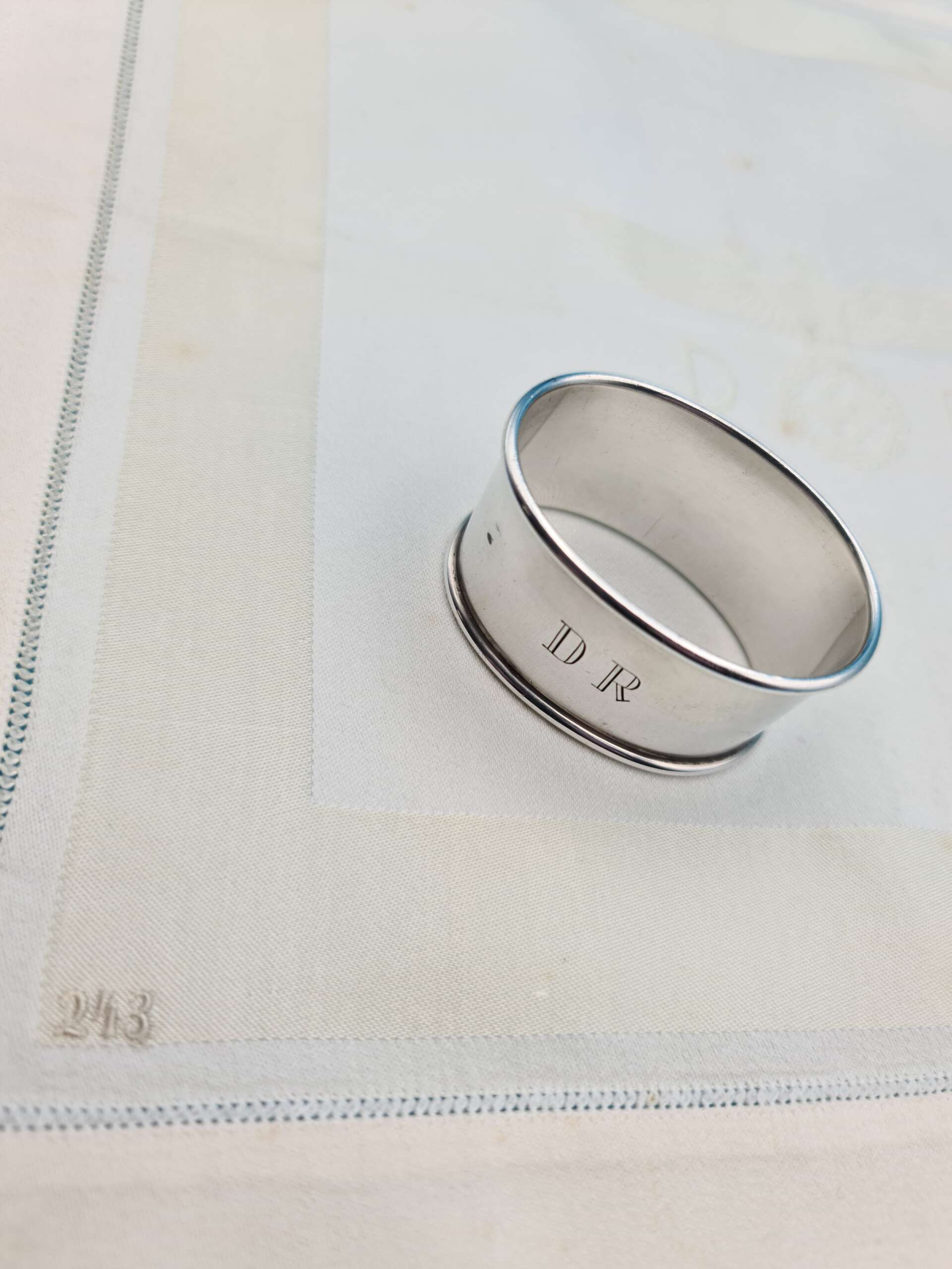 Deutsche Reichsbahn Formal Napkin & Silver Napkin Ring Set from Hermann Göring`s Dining Wagon 10 ‘243’ - Image 9