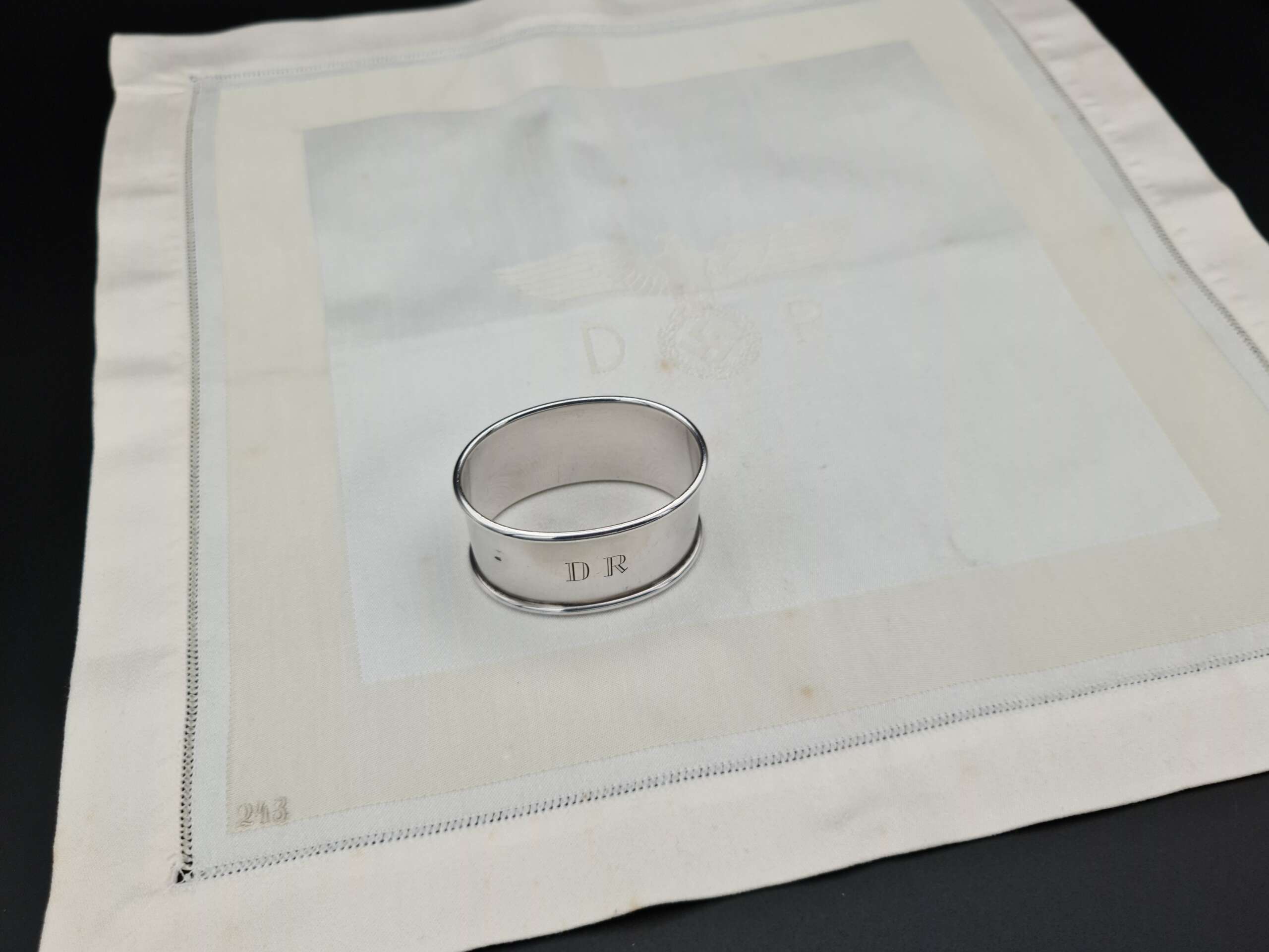 Deutsche Reichsbahn Formal Napkin & Silver Napkin Ring Set from Hermann Göring`s Dining Wagon 10 ‘243’ - Image 18