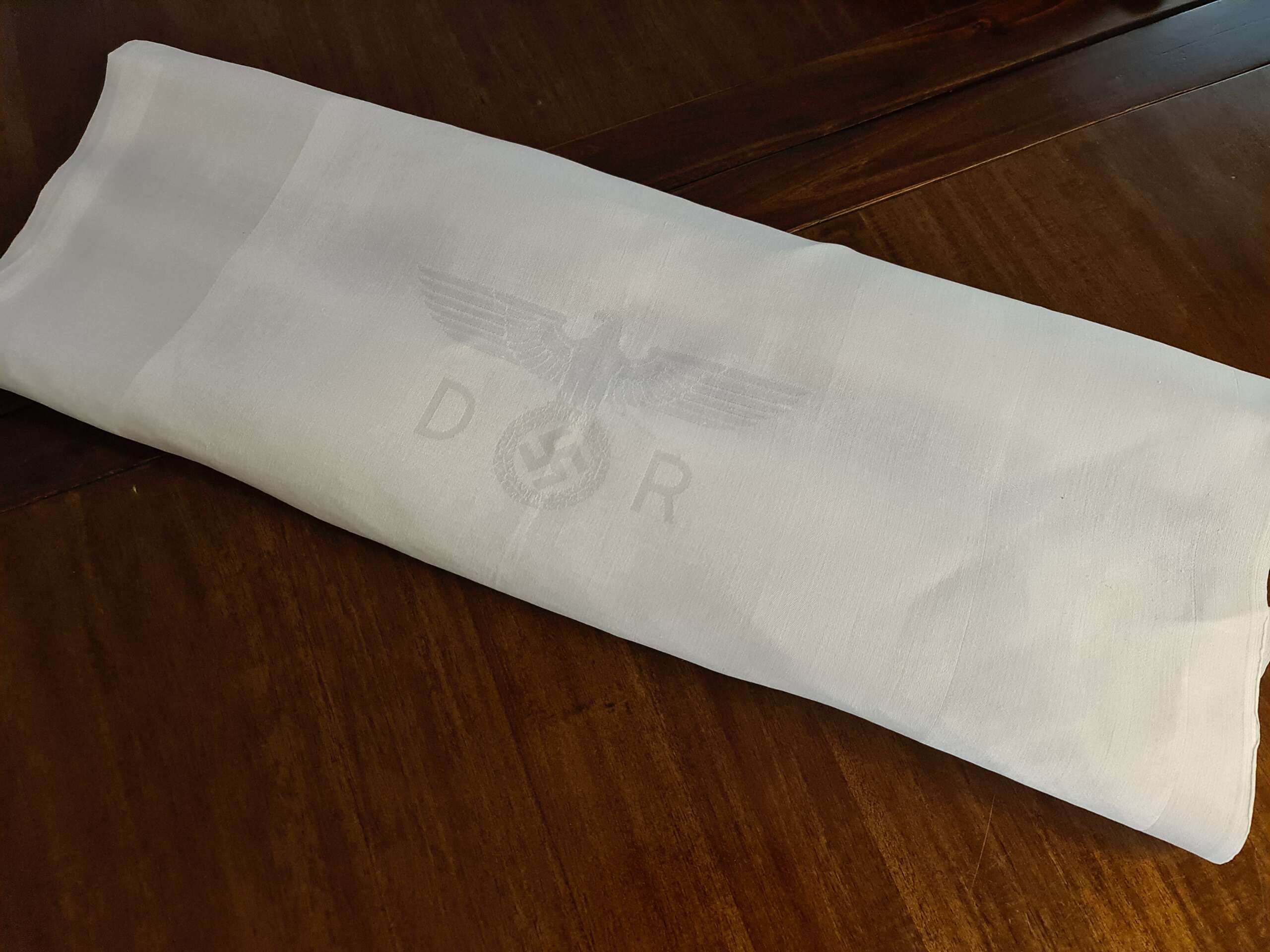 Deutsche Reichsbahn Informal Linen Napkin from Hermann Göring`s First Dining Wagon 10 ‘241’ (Larger size) - Image 9