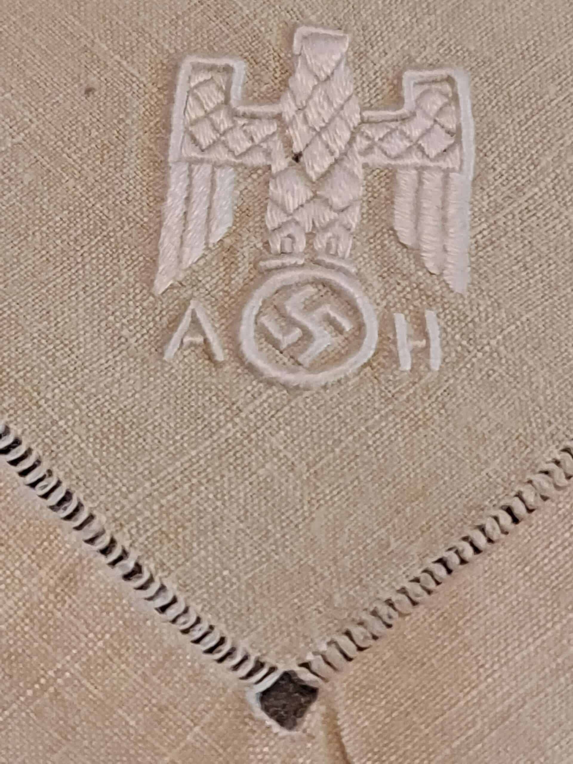 Adolf Hitler Informal Napkin from The Berghof (#1) - Image 5