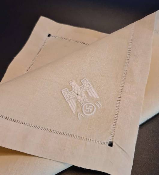 Adolf Hitler Informal Napkin from The Berghof (#1)