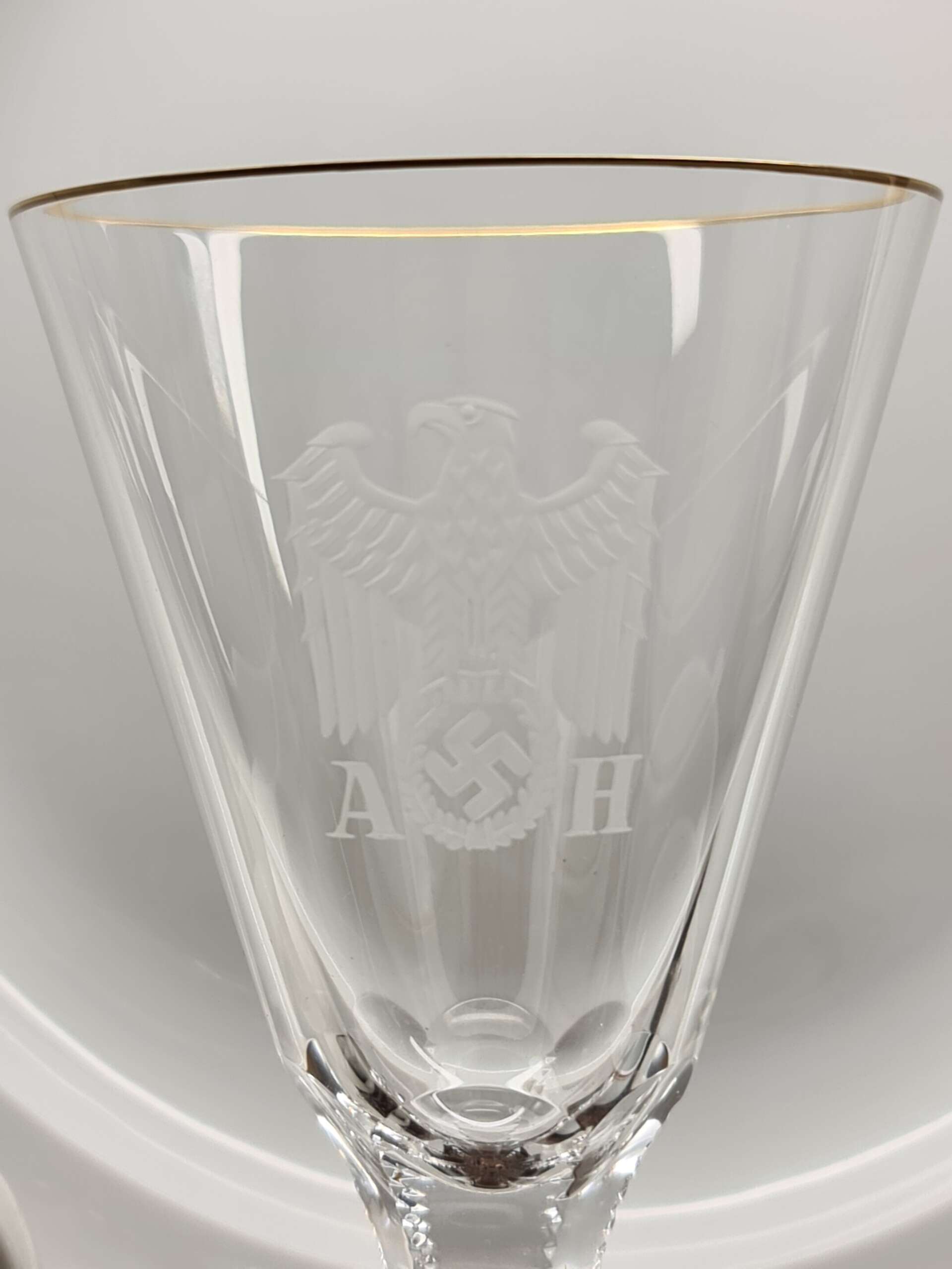 Lead Crystal White Wine Glass from Adolf Hitler's Personal Table Service at The Berghof - Image 10