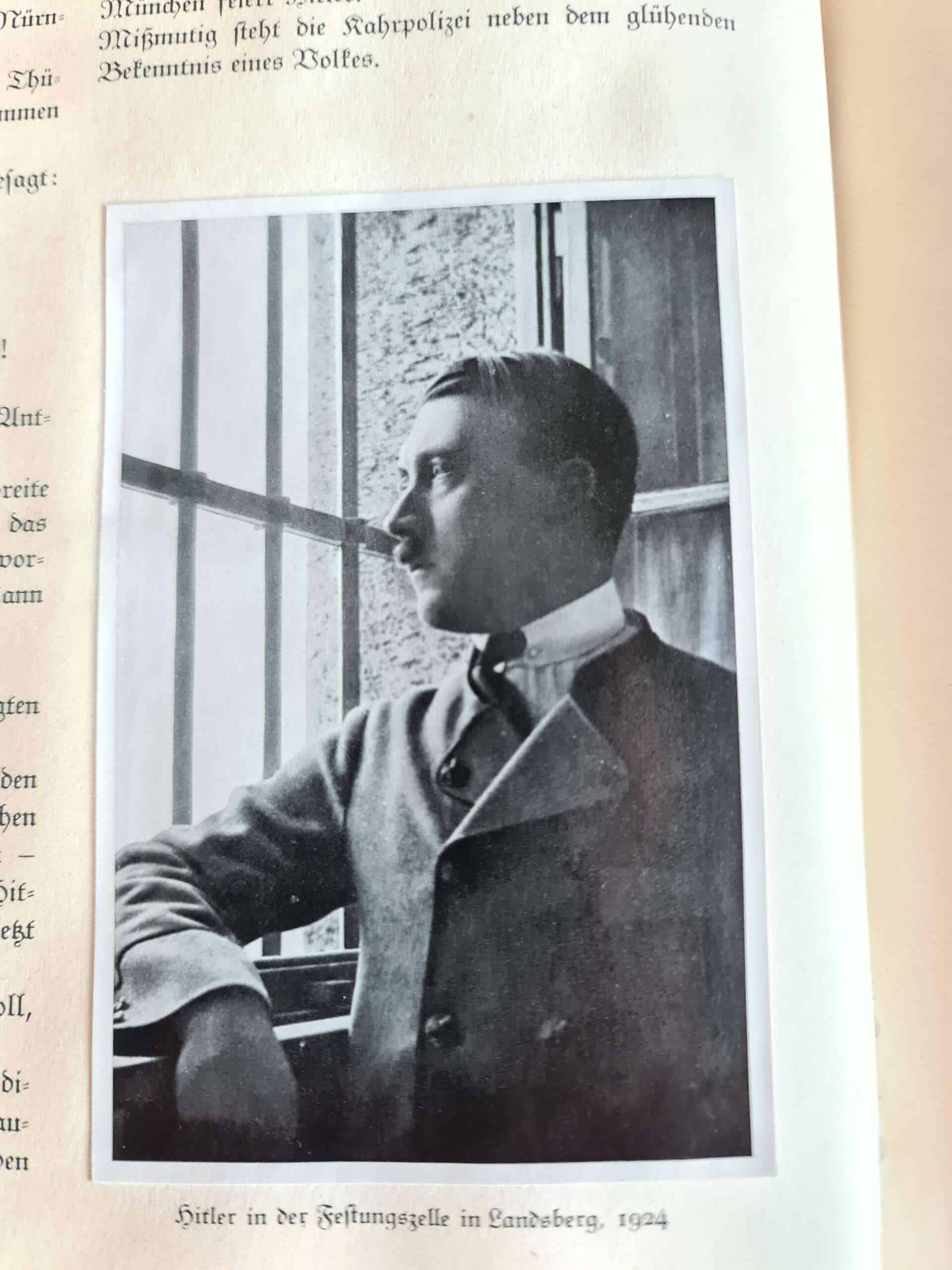 Deutschland Erwacht (Germany Awaken) Cigarette Card Photo Book with Rare Original Dust Jacket - Image 16