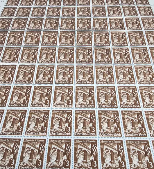 Third Reich Stamps; 1935, 12th anniversary of the first Hitler Putsch on the 9th November 1923, sheet of 100 stamps, VF NH