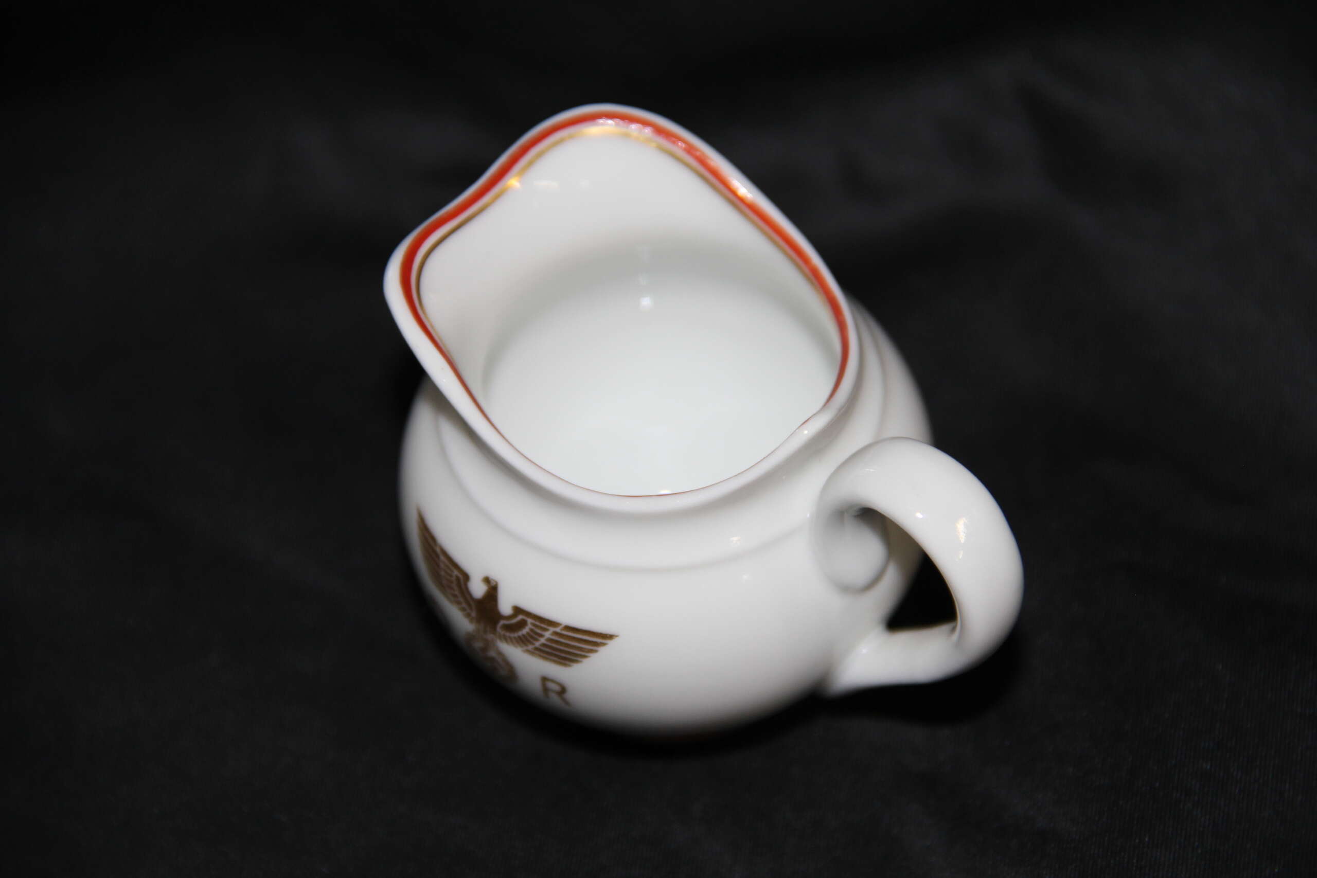 Nymphenburg Porcelain Small Milk Jug / Creamer from Hermann Göring’s Communication and Situation Wagon 10 ‘253’ - Image 4